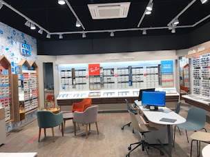 Photo n°17 de Opticien L'Aigle - Krys à L'Aigle (Magasin de lunettes de soleil)