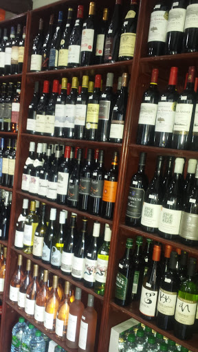 Wapping Wines - Visual