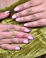 Billie nails Prothésiste ongulaire/ technicienne de cils à Mimet
