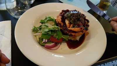Photos of The Cremorne Hotel