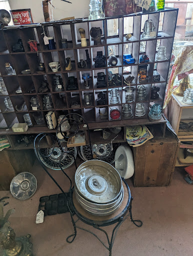 Creator's Vintage Store - Thumbnail