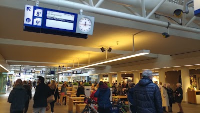 Photos of Leiden Centraal