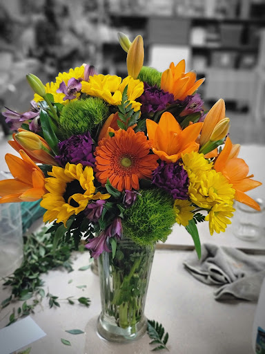 Simply Creative Flowers, Boutique & Gifts - Thumbnail