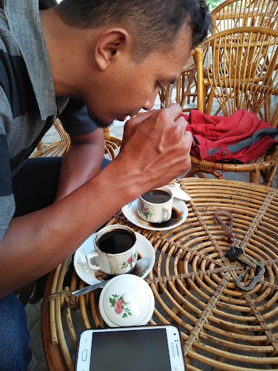 Photos of Chemistry Caffee