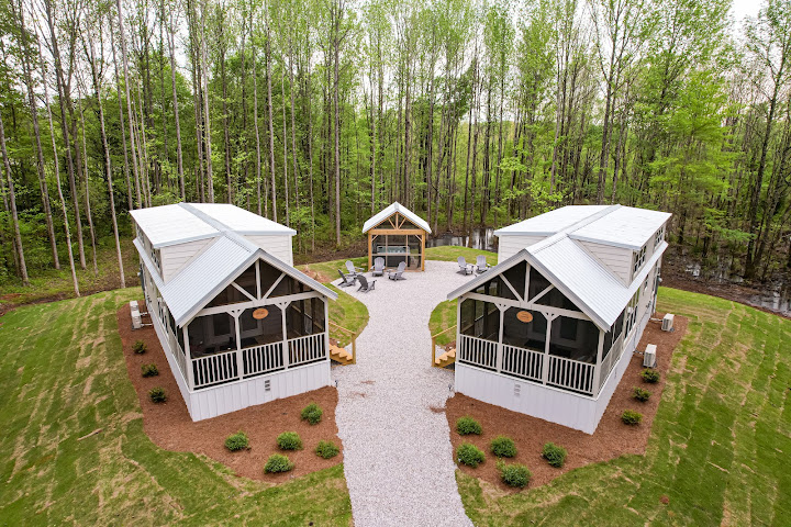 The Cottages at Moon Lake Farm by null