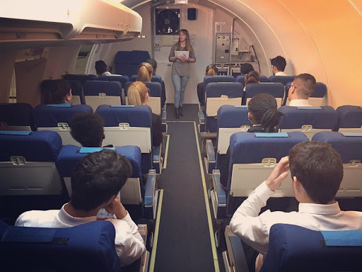 Fly Crew Escuela Aeronáutica