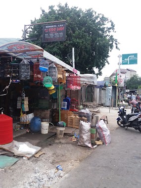 Toko Burung Andi Jiung, Author: Andi Khafi