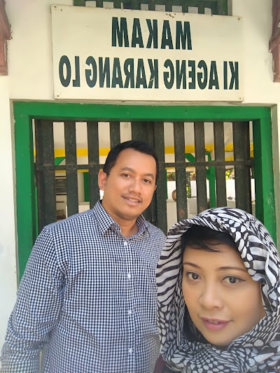 Photos of Makam Ki Ageng Karang Lo