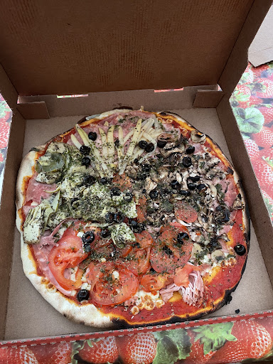 Photo 1 - Bahia pizza