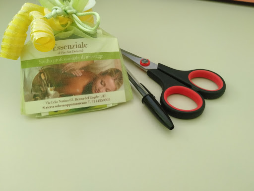 ESSENZIALE studio professionale di massaggi di Facchin Deborah - Thumbnail