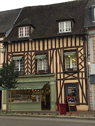 Photo n°3 de Aux Délices de La Tour à Verneuil d'Avre et d'Iton (Pâtisserie)