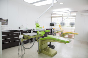 Photo n°3 de Dr LENOUVEL - Orthodontiste à Clichy (Orthodontiste)