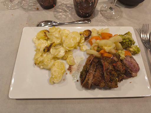 Photo 7 - Le Beef and COw