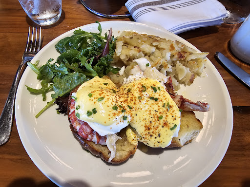 Americana Kitchen & Bar - Thumbnail