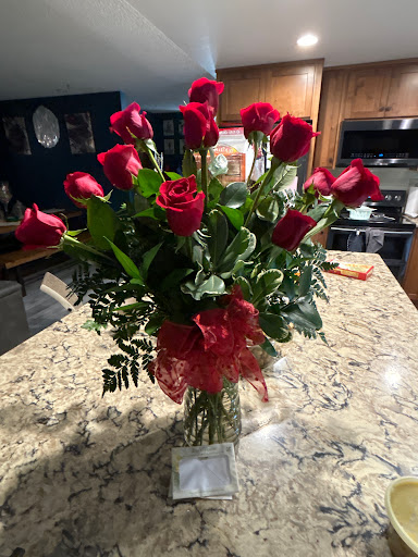 Long's Flowers - Visual