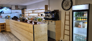 Photo n°1 de Wheeling Café à Ventabren (Restaurant)