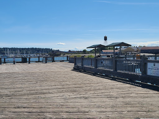 Jorgensen Pier - Visual