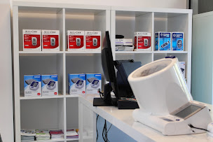 Photo n°7 de Pharmacie Lafayette du Progrès à Gannat (Magasin de vitamines et compléments alimentaires)