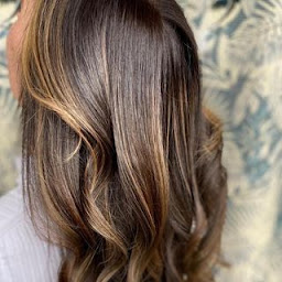 Photo n°3 de HABY.M.BEAUTY à Saint-Jacques-de-la-Lande (Salon de coiffure)