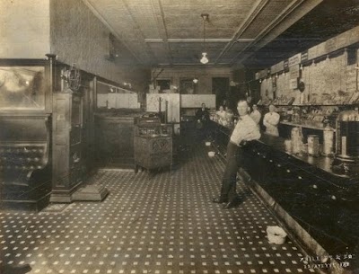 Photos of Knickerbocker Saloon