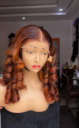 Gold Hair & Beauty Studio Logo