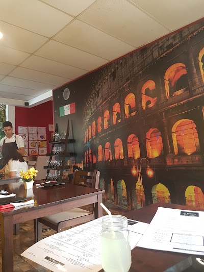 Photos of La Toscana Pizzeria