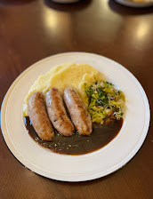 Sausages Mash Leeks & Gravy