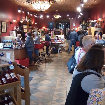 Photos of Three Lakes Winery