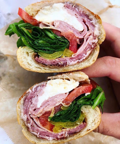 Each Peach Market by null