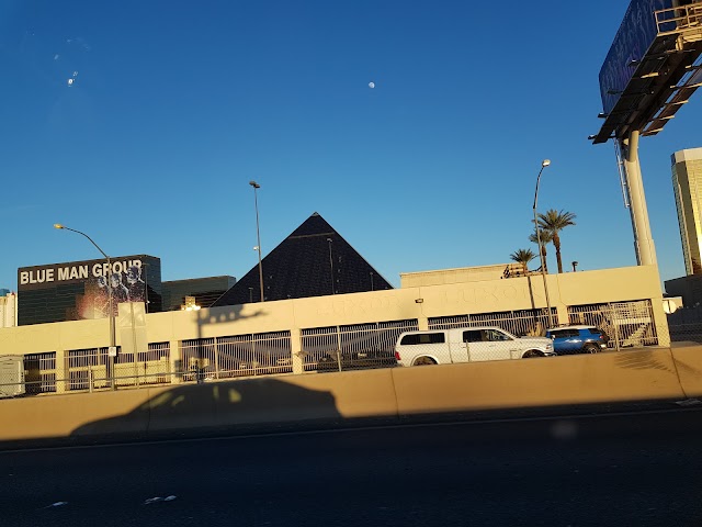 Gun Garage