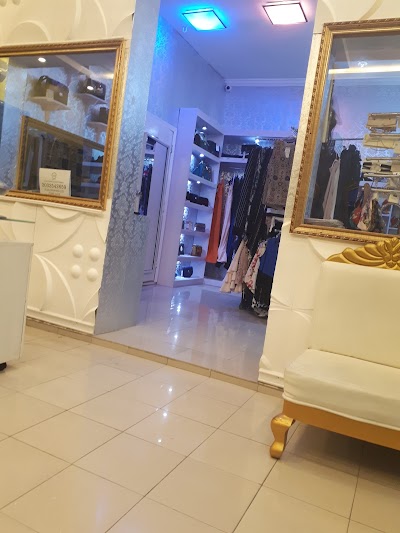 shopping-mall
