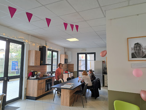 Photo de Maison pour tous Saint-Geniès-des-Mourgues à Saint-Geniès-des-Mourgues (34160)