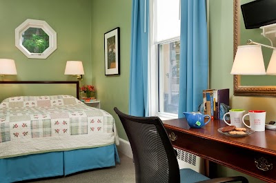Photos of Irving House at Harvard