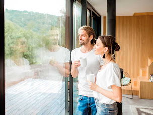 Photo n°21 de GRAILLOT sarl (Fenêtres - Pergola - Volets - Portes d'entrées - Portes de garage - Portails - Vérandas )/ Terres de Fenêtre à Dormans (Menuisier)