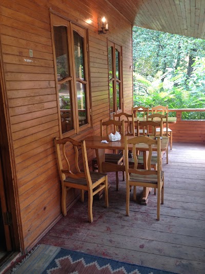 Photos of Arastichi