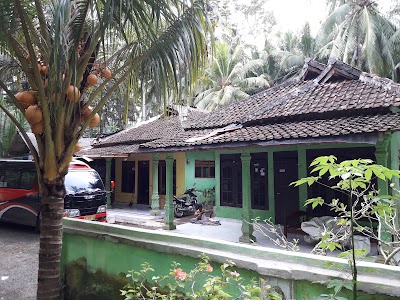 Photos of Budi Jok Mobil Interior