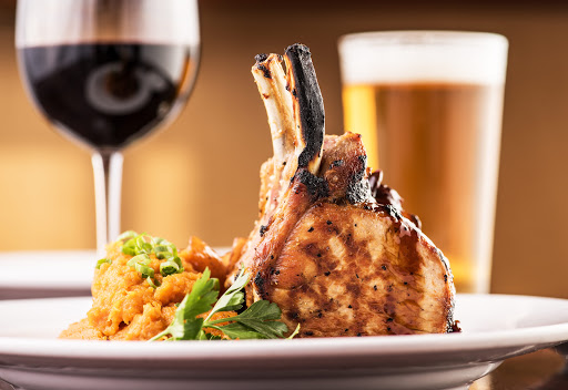Ditka's Oakbrook - Visual