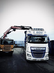 Photo n°4 de Transports Thierry Riou à Autheuil-Authouillet (Services de stockage d'archives)