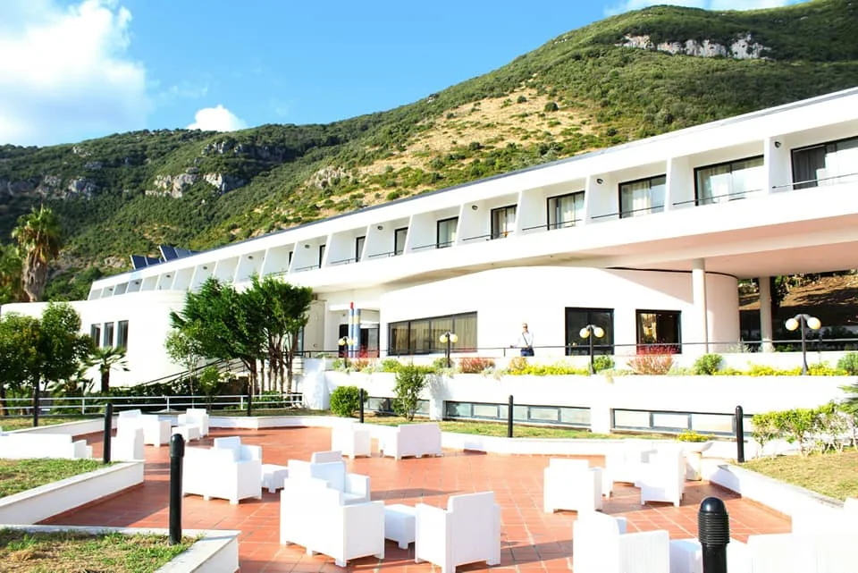 Hotel e Casa di Riposo per Anziani Excelsior