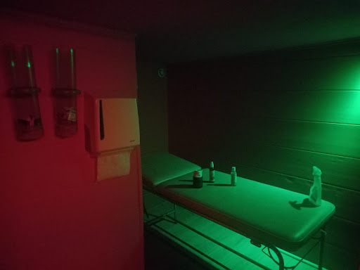 REX CLUB SAUNA NIMES - Thumbnail