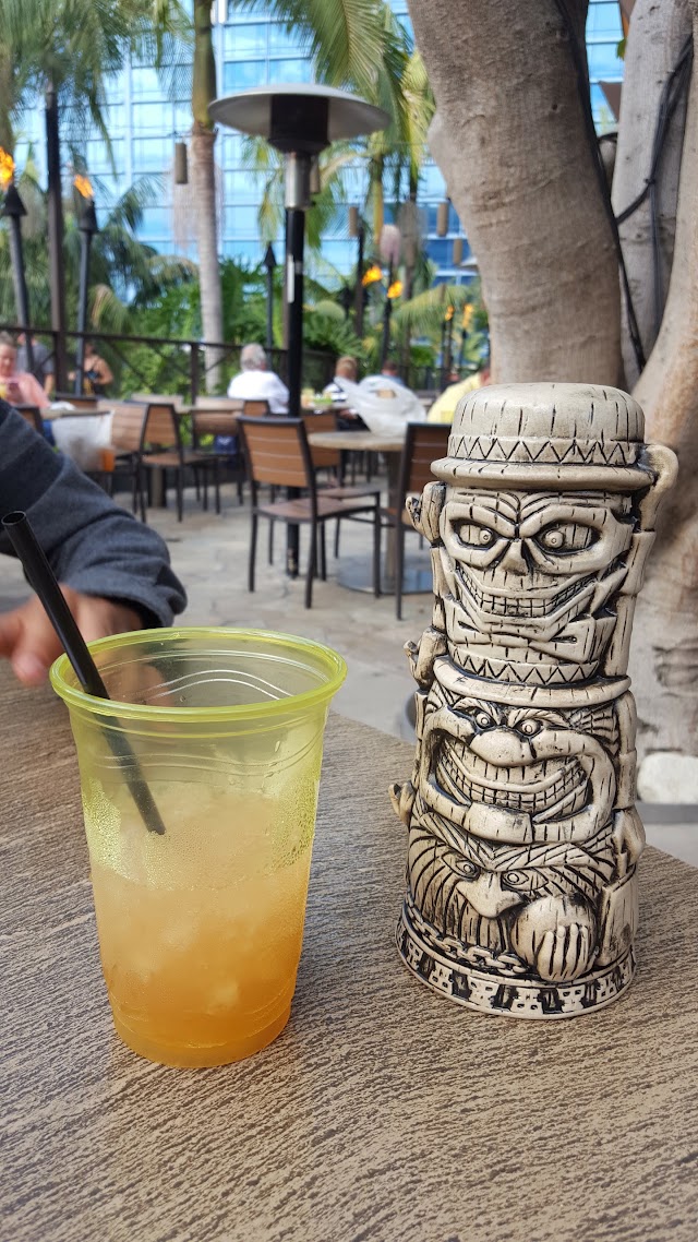 Trader Sam's Enchanted Tiki Bar