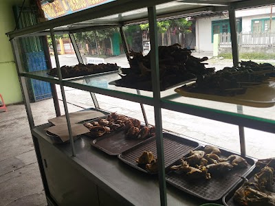 Photos of Ayam goreng dan bebek goreng Bu suginah