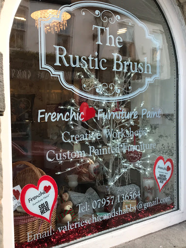 Valeries Rustic Brush - Visual