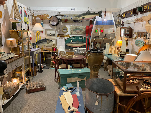 Days Of Olde Antique Center - Thumbnail
