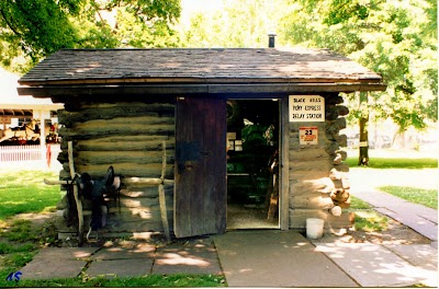 Harold Warp Pioneer Village