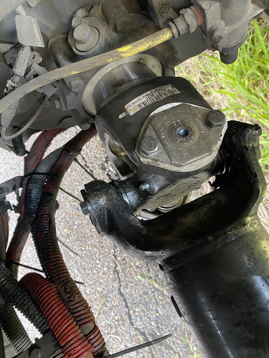 D Perez truck and tire repair 24 hour roadside service - Thumbnail
