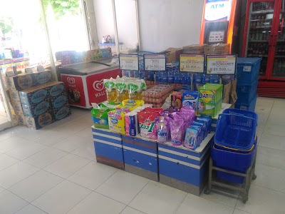 Photos of Indomaret Sukadana