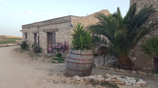 BAGLIO SEGESTA Turismo Rurale - Ristorante - Appartamenti - Camere B&B