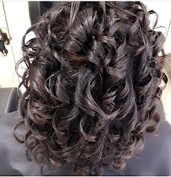 Photo n°24 de Maïga Studio Boucles, Frisés, Crépus à Chessy (Salon de coiffure)