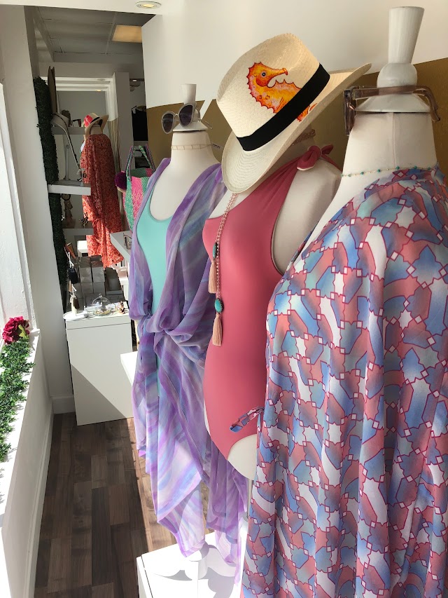 Earthy Chic Boutique